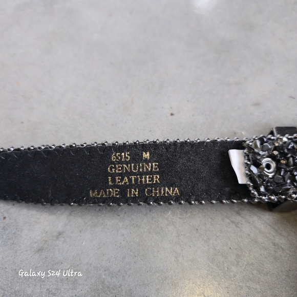 Embellished Black Belt with Gorgouge Bling From Buckle - Picture 5 of 5